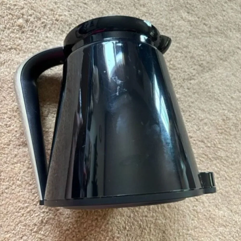 Keurig 2.0 K-Carafe Insulated Pitcher With Lid